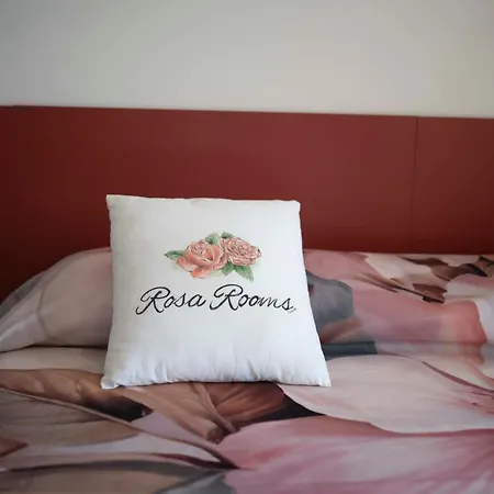 Nocleg ze śniadaniem Rosa 3*