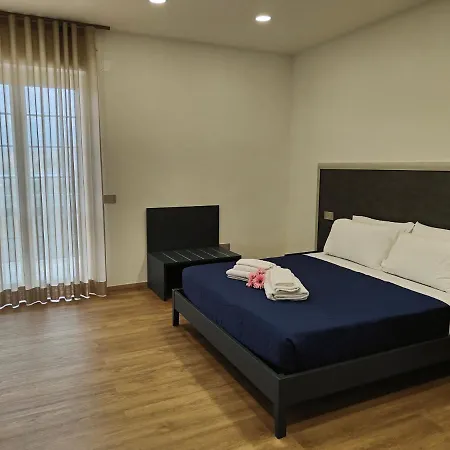 Oda ve Kahvaltı Rosa